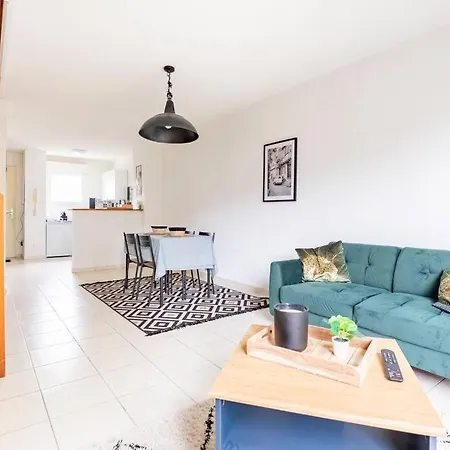 Appartement Maison Dans Proche Centre