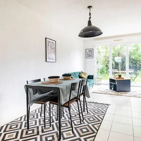 Appartement Maison Dans Proche Centre *